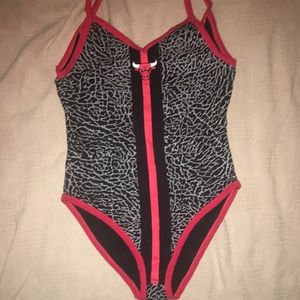 Bulls body suit